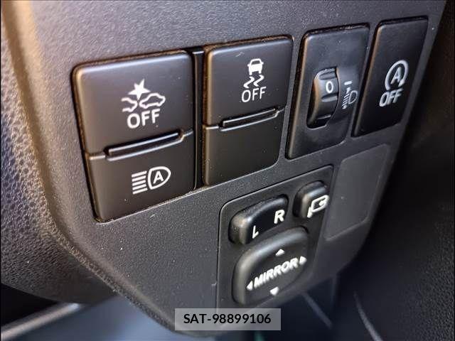 Daihatsu HIJET CARGO 2019-07 8207823-12