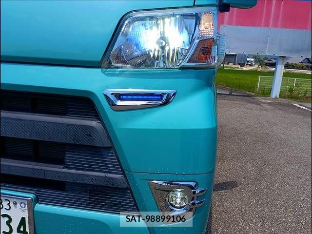 Daihatsu HIJET CARGO 2019-07 8207823-15