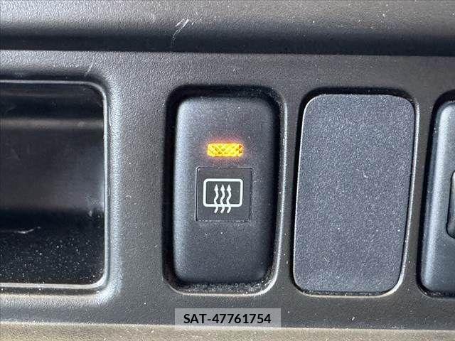 Daihatsu HIJET CARGO 2017-05 8207827-26