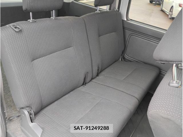 Daihatsu HIJET CARGO 2020-06 8207825-11