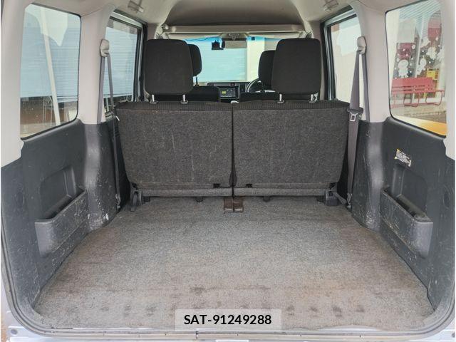 Daihatsu HIJET CARGO 2020-06 8207825-12