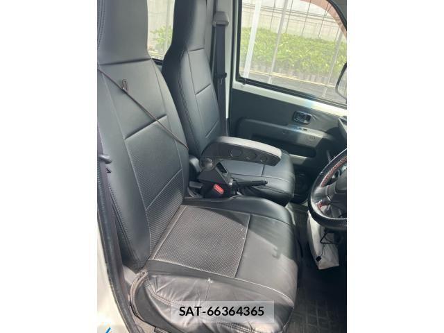 Daihatsu HIJET CARGO 2018-08 8230297-13