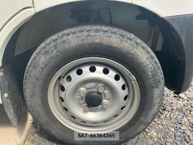 Daihatsu HIJET CARGO 2018-08 8230297-4