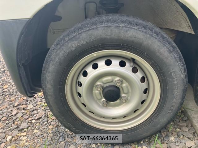 Daihatsu HIJET CARGO 2018-08 8230297-6