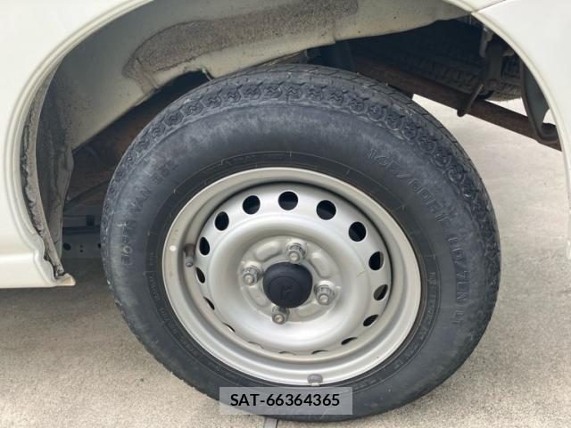 Daihatsu HIJET CARGO 2018-08 8230297-7