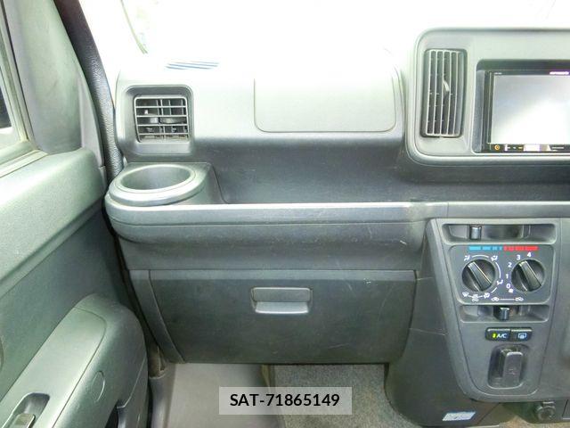 Daihatsu HIJET CARGO 2018-05 8230298-17