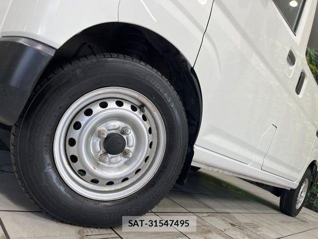 Daihatsu HIJET CARGO 2022-05 8245388-10