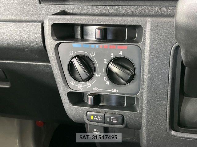 Daihatsu HIJET CARGO 2022-05 8245388-4