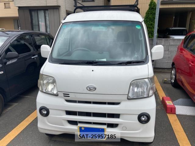 Daihatsu HIJET CARGO 2015-02 8245396-0