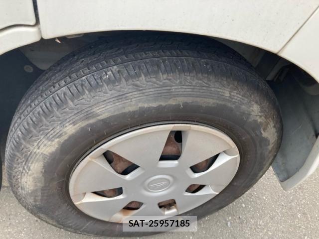 Daihatsu HIJET CARGO 2015-02 8245396-9