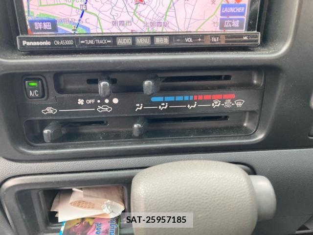 Daihatsu HIJET CARGO 2015-02 8245396-21