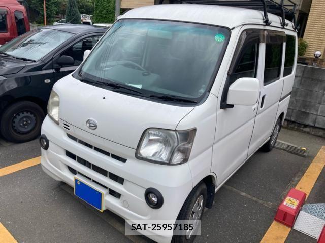 Daihatsu HIJET CARGO 2015-02 8245396-2
