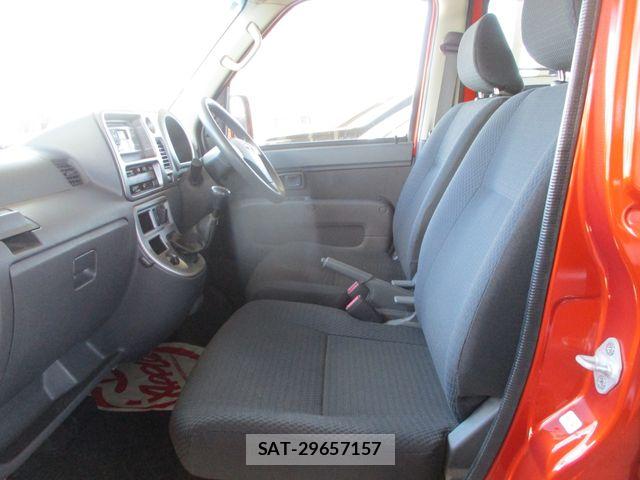 Daihatsu HIJET CARGO 2017-03 8245394-16