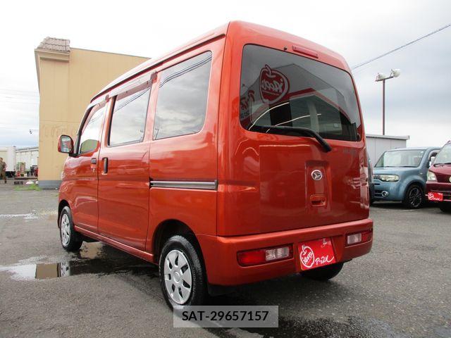 Daihatsu HIJET CARGO 2017-03 8245394-6