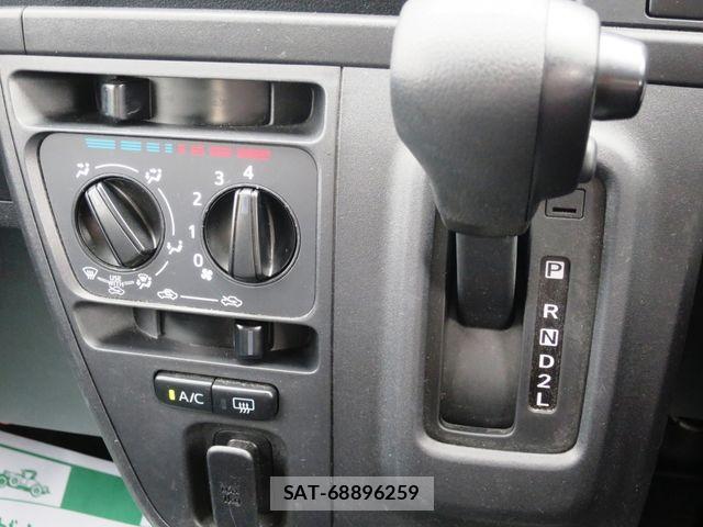 Daihatsu HIJET CARGO 2018-06 8245390-14