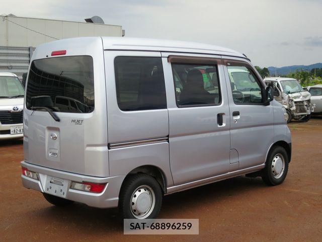 Daihatsu HIJET CARGO 2018-06 8245390-2