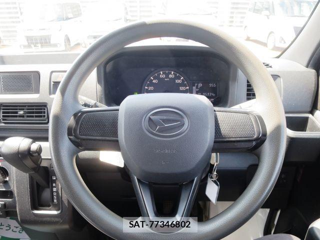 Daihatsu HIJET CARGO 2022-06 8245393-11