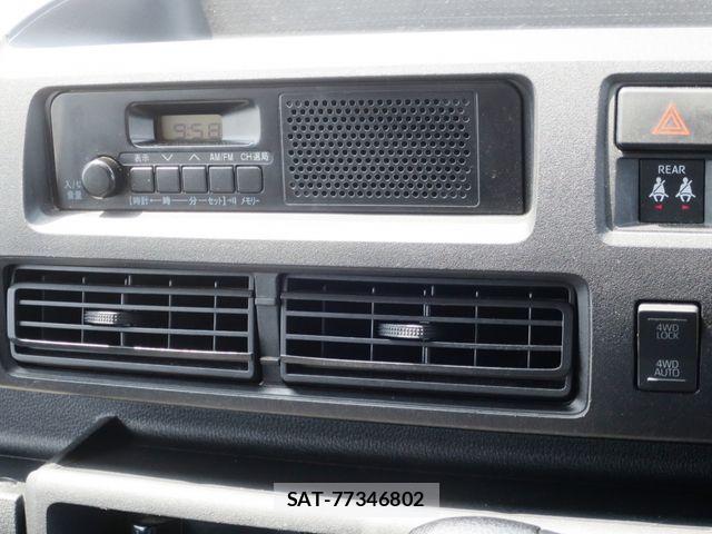 Daihatsu HIJET CARGO 2022-06 8245393-13