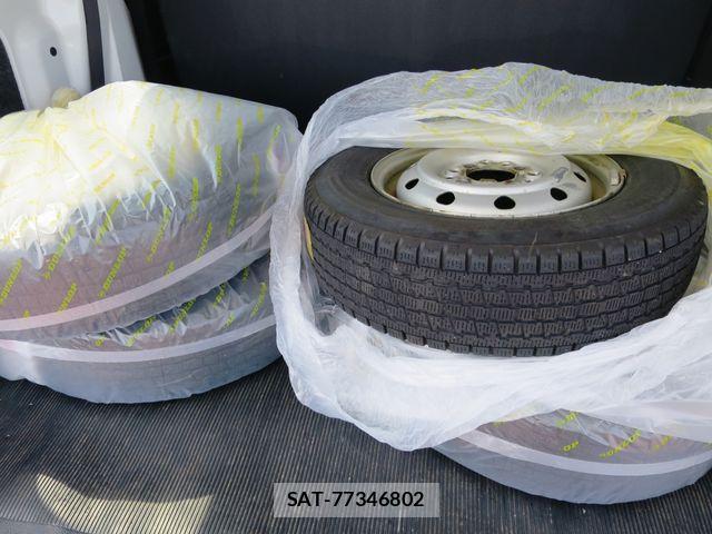 Daihatsu HIJET CARGO 2022-06 8245393-22