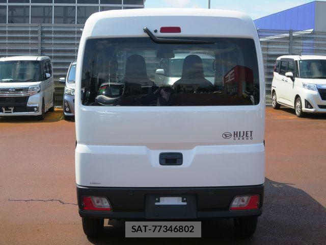Daihatsu HIJET CARGO 2022-06 8245393-4