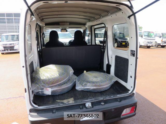 Daihatsu HIJET CARGO 2022-06 8245393-7