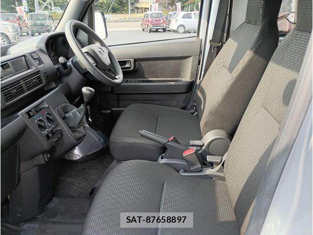 Daihatsu HIJET CARGO 2023-10 8314734-18