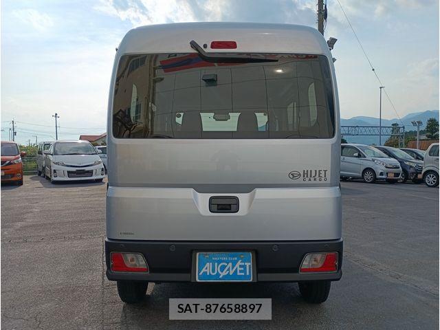 Daihatsu HIJET CARGO 2023-10 8314734-4