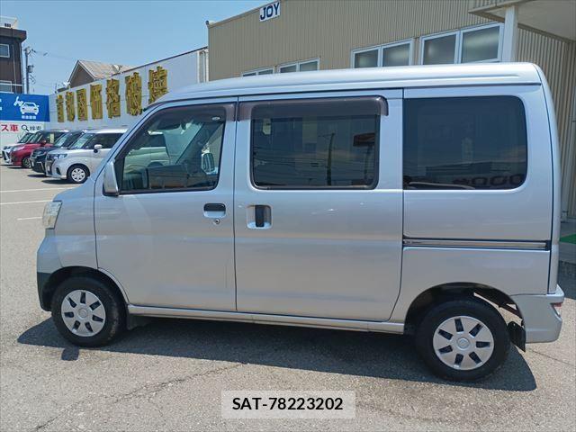 Daihatsu HIJET CARGO 2020-06 8314733-4