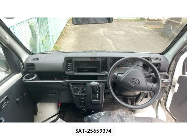 Daihatsu HIJET CARGO 2018-06 8314736-12