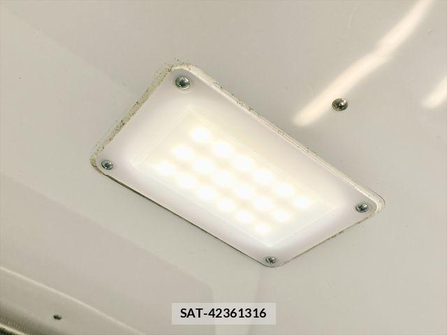 Daihatsu HIJET CARGO 2021-06 8336131-18
