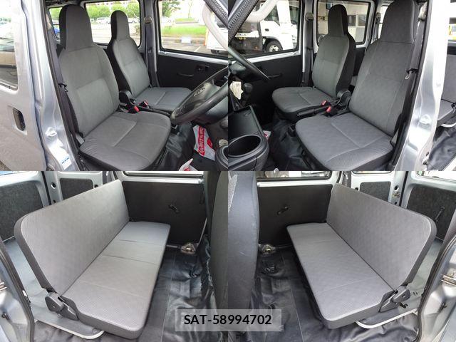 Daihatsu HIJET CARGO 2021-03 8336137-4