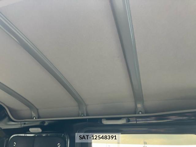 Daihatsu HIJET CARGO 2021-10 8336133-24