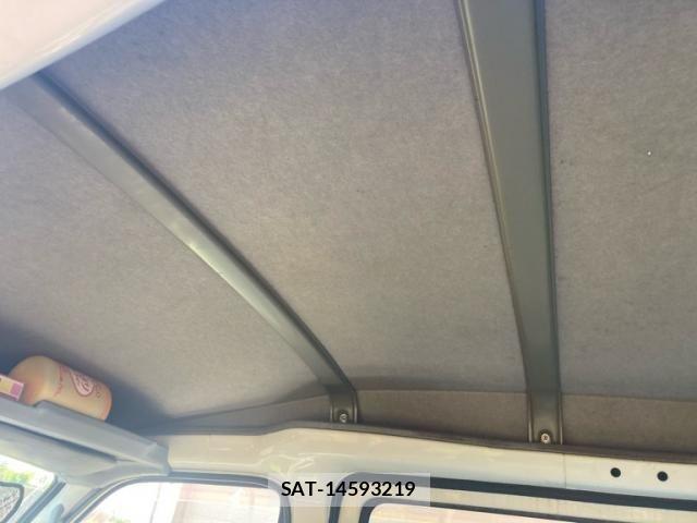 Daihatsu HIJET CARGO 2005-06 8336138-14