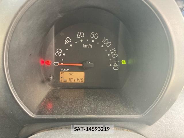Daihatsu HIJET CARGO 2005-06 8336138-16