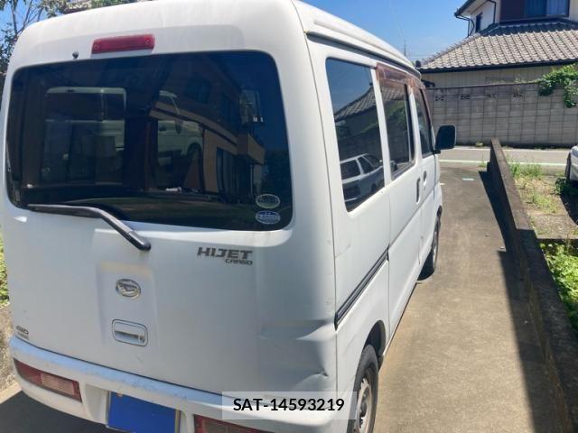Daihatsu HIJET CARGO 2005-06 8336138-3
