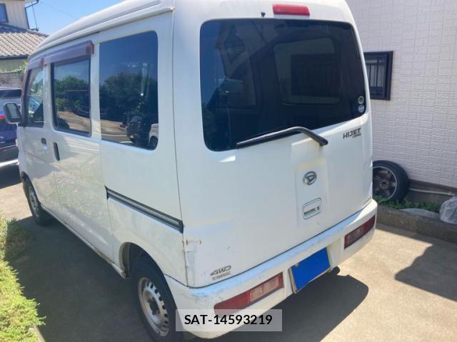 Daihatsu HIJET CARGO 2005-06 8336138-4