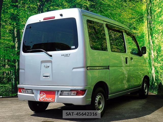 Daihatsu HIJET CARGO 2020-11 8336136-1