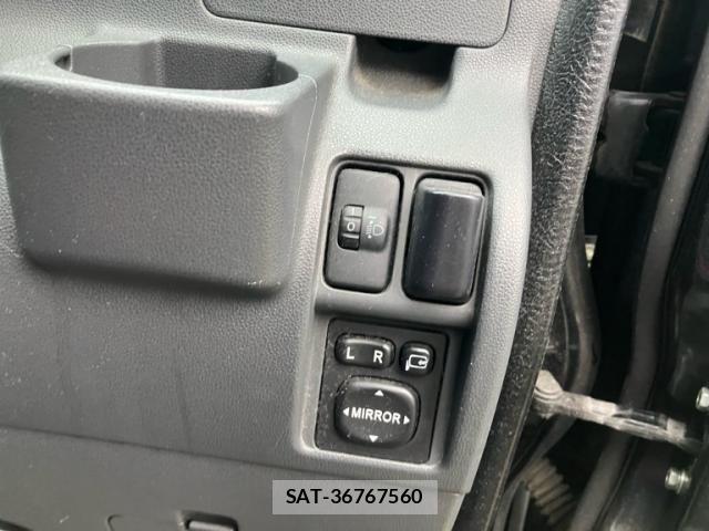 Daihatsu HIJET CARGO 2008-09 8336140-17