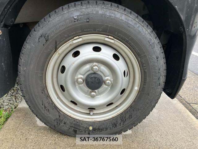 Daihatsu HIJET CARGO 2008-09 8336140-4