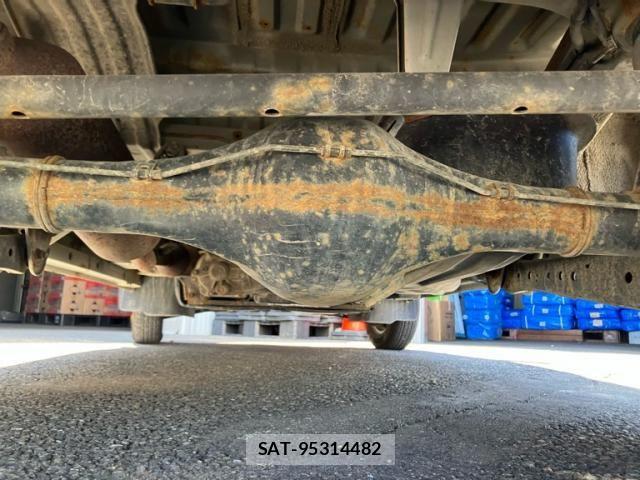 Daihatsu HIJET CARGO 2015-11 8336139-9