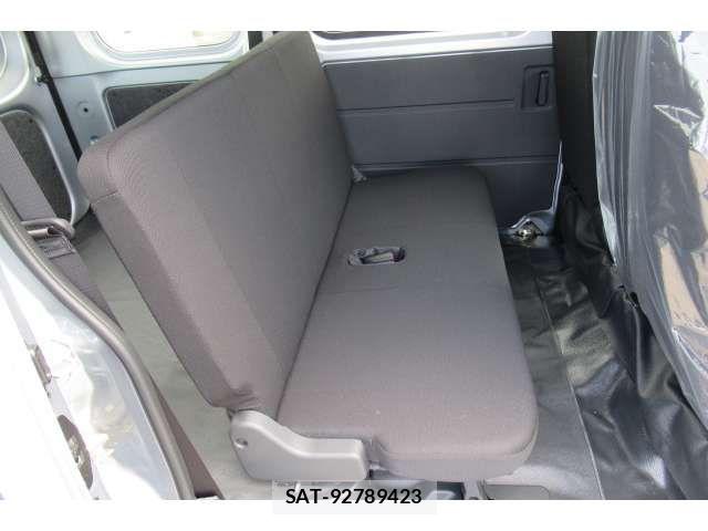 Daihatsu HIJET CARGO 2026-02 8354619-13