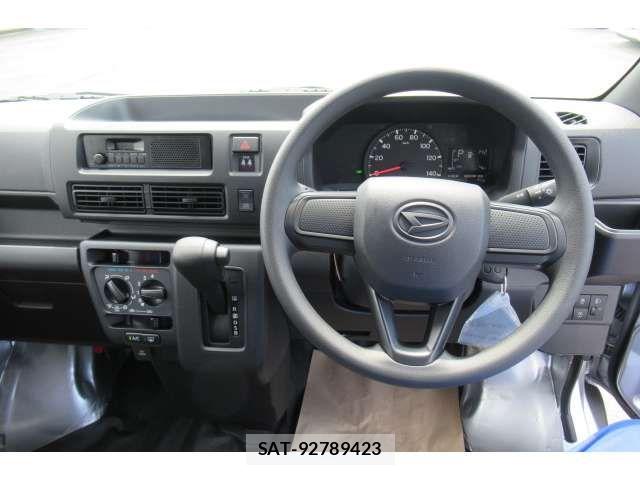 Daihatsu HIJET CARGO 2026-02 8354619-8