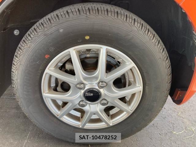 Daihatsu HIJET CARGO 2024-07 8366210-6