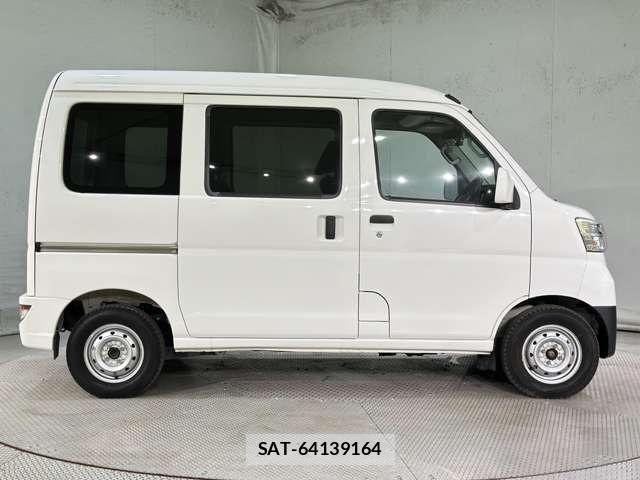 Daihatsu HIJET CARGO 2020-03 8412770-3
