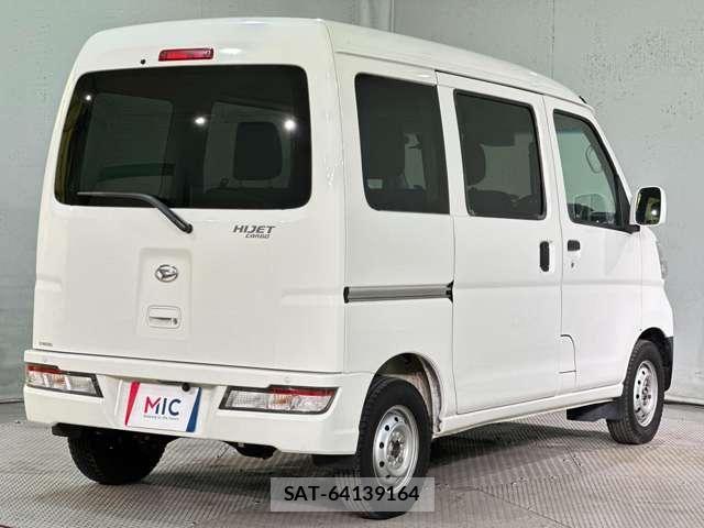 Daihatsu HIJET CARGO 2020-03 8412770-4