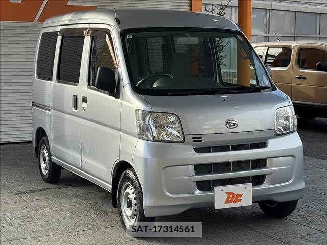 Daihatsu HIJET CARGO 2009-11 8412777-9