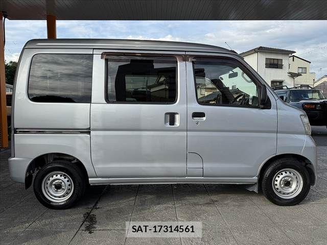 Daihatsu HIJET CARGO 2009-11 8412777-10