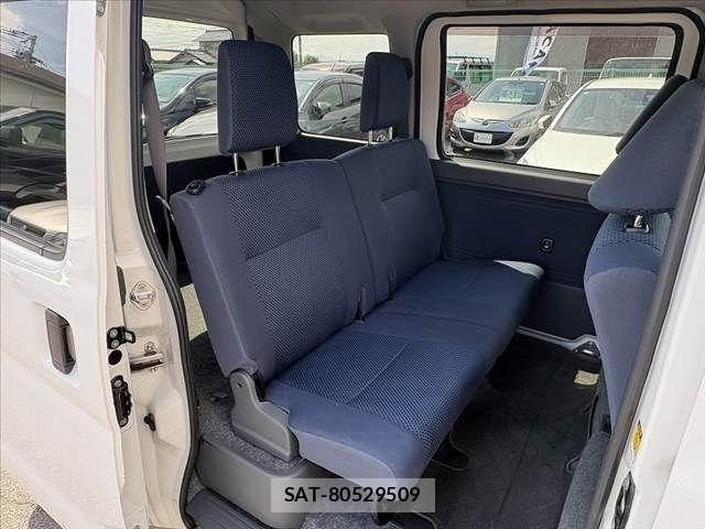Daihatsu HIJET CARGO 2016-06 8562121-20