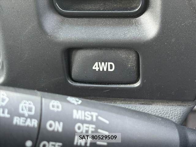 Daihatsu HIJET CARGO 2016-06 8562121-23