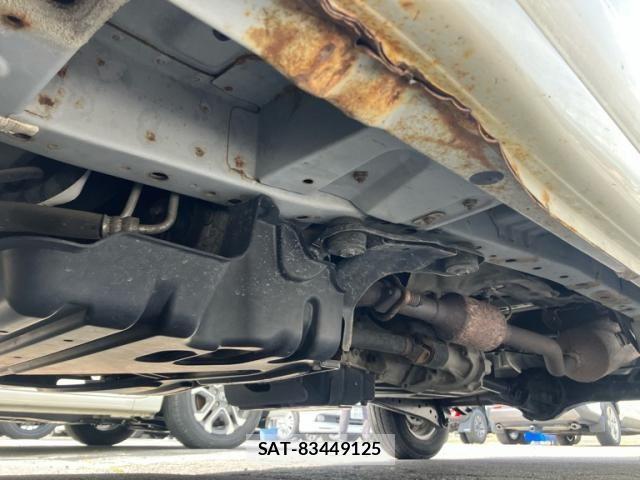 Daihatsu HIJET CARGO 2010-09 8659398-9